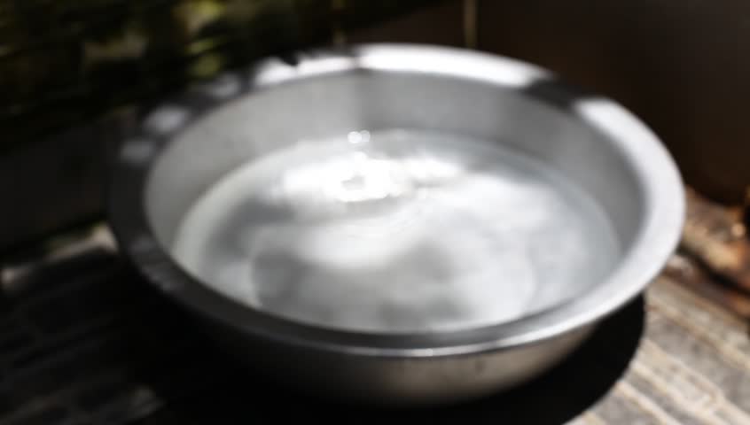 Header of Alumium