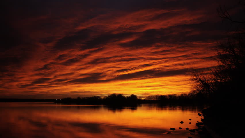 Awe-inspiring View Of A Multi-colored Sunrise Over A Lake In Colorado ...