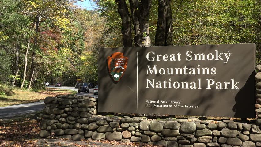 ASHEVILLE, NORTH CAROLINA/USA - OCTOBER 17, 2014: Entrance Sign To ...